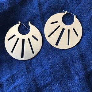 Madewell hoop earrings gold