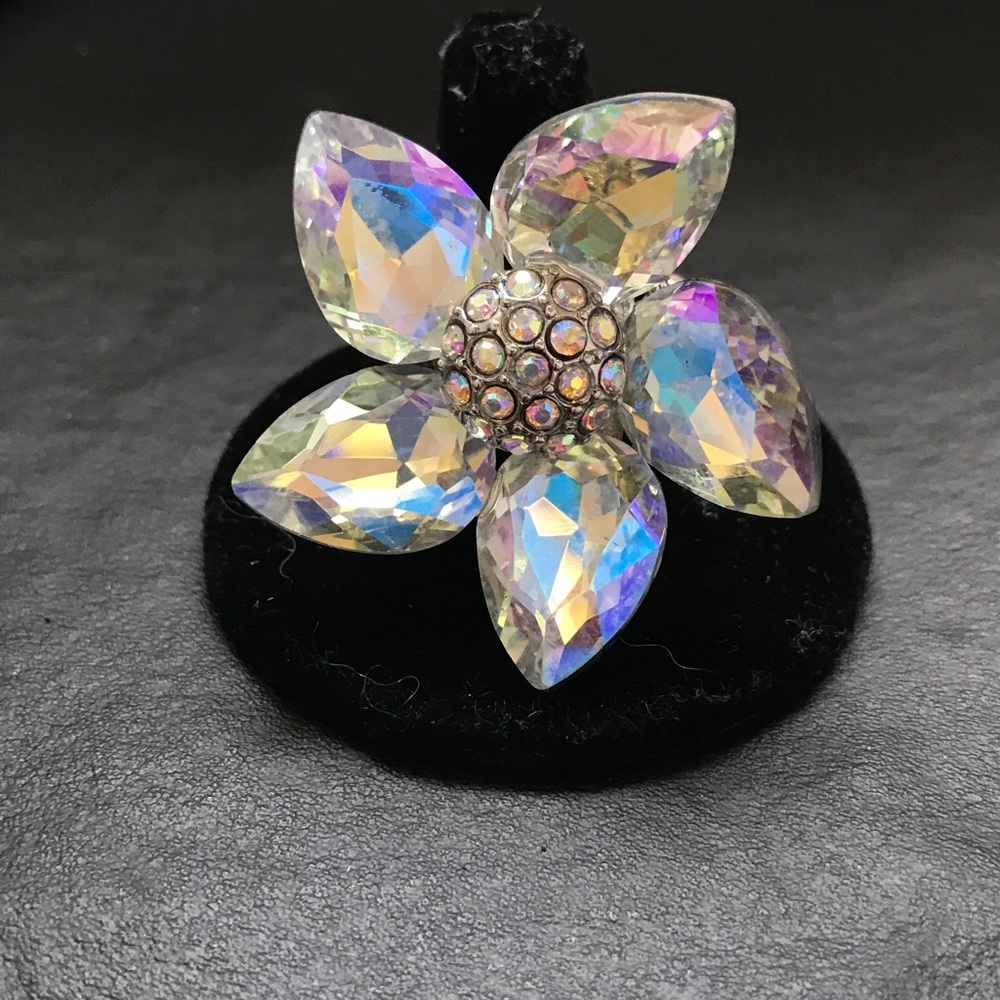 Gorgeous Crystal Stretch Ring