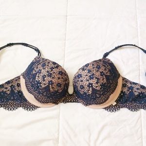 Victoria's Secret Very Sexy Push-up Bra 32DD