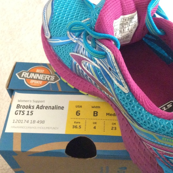 🆕 BROOKS Adrenaline shoes- size 6 rt $120 - Picture 4 of 4