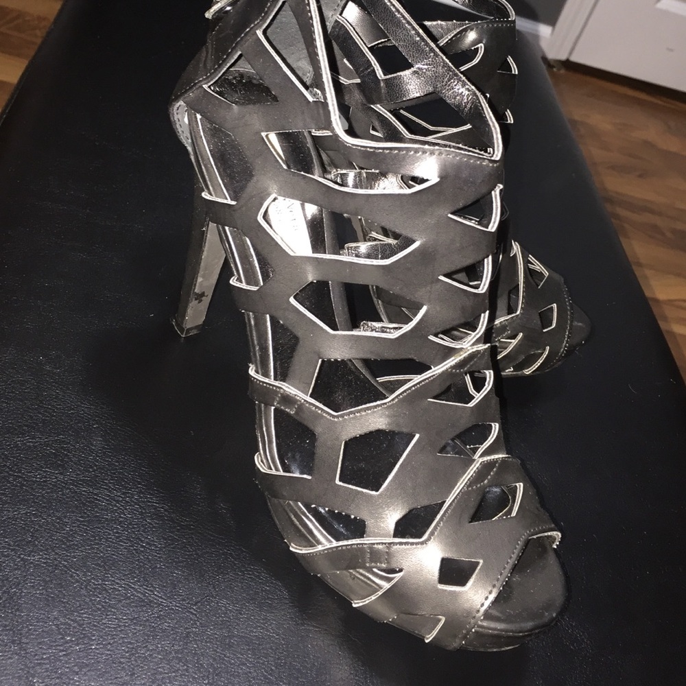 Heels!