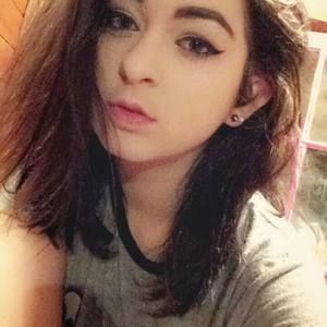 Meet your Posher, Whitney