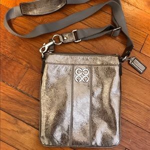 Coach crossbody swing pack bag