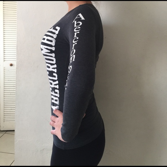 Sold - Abercrombie long sleeve blouse - Picture 2 of 3
