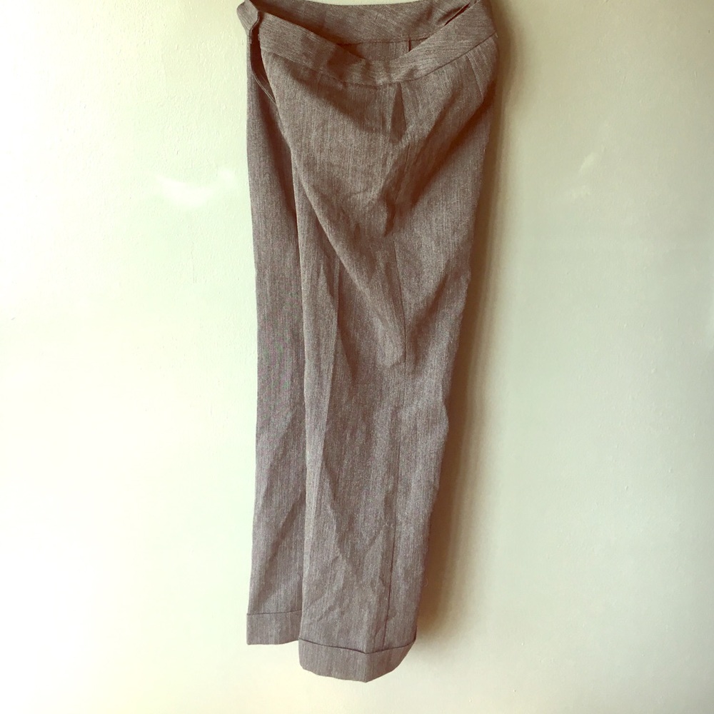 Gray and white checker trousers