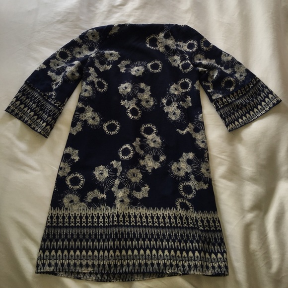 NWOT open shoulder dress - Picture 3 of 4