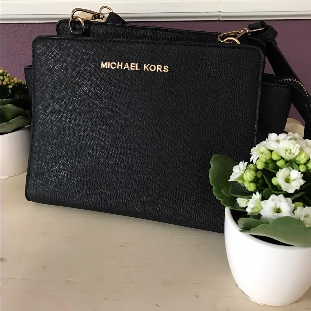 Black Michael Kors Purse