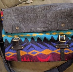 Pendleton 15" Laptop Bag
