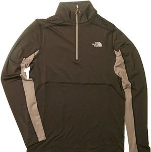 The North Face Men's 1/4 Zip Neck Thin Pullover