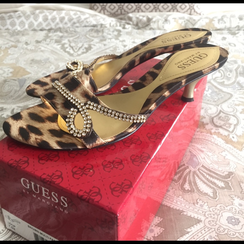 Guess kitten heel leopard & crystal slides sz 7.5