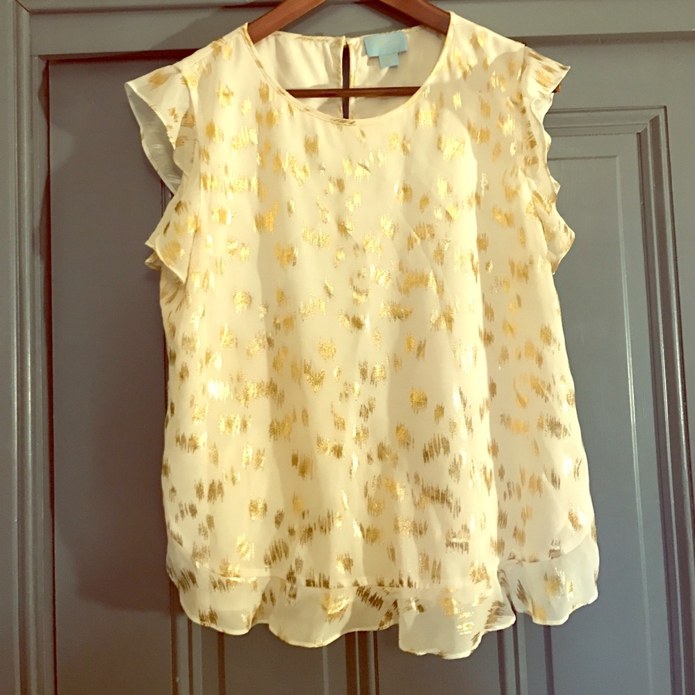 [PRICE DROP!!] Cute CeCe top! Gold ruffled shell