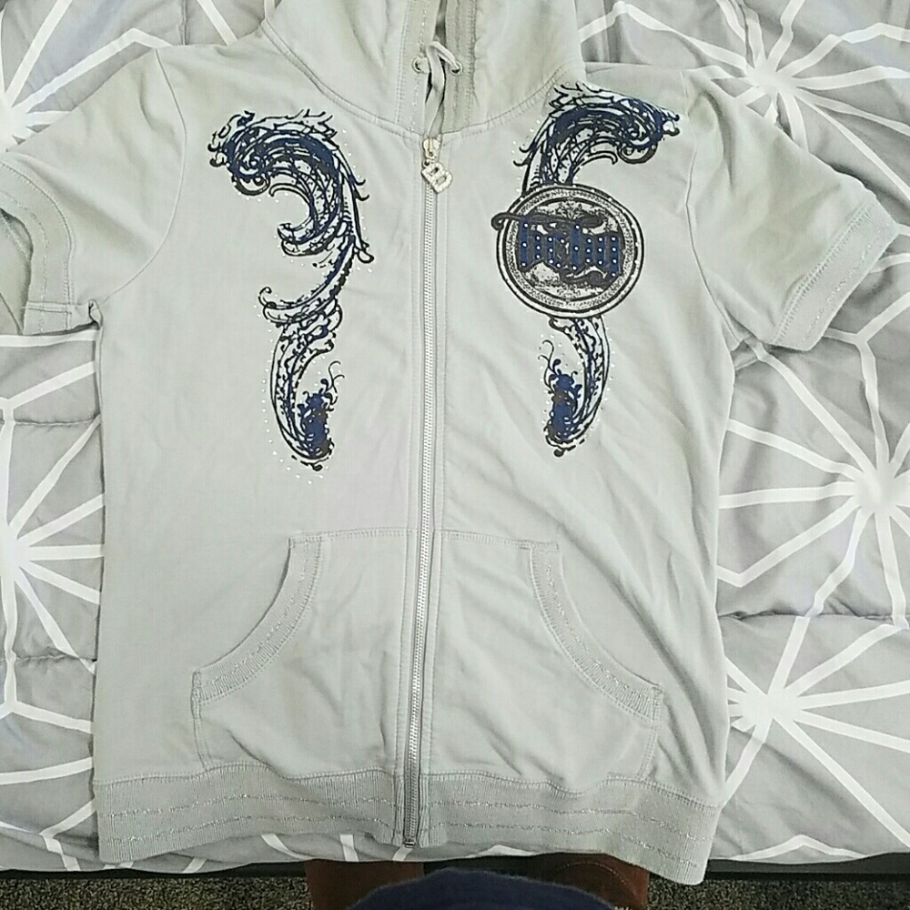 BCBG maxaria short sleeved hoodie
