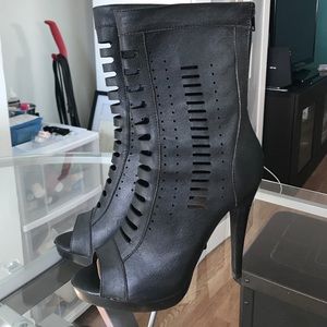 Black Cutout Boots 7.5