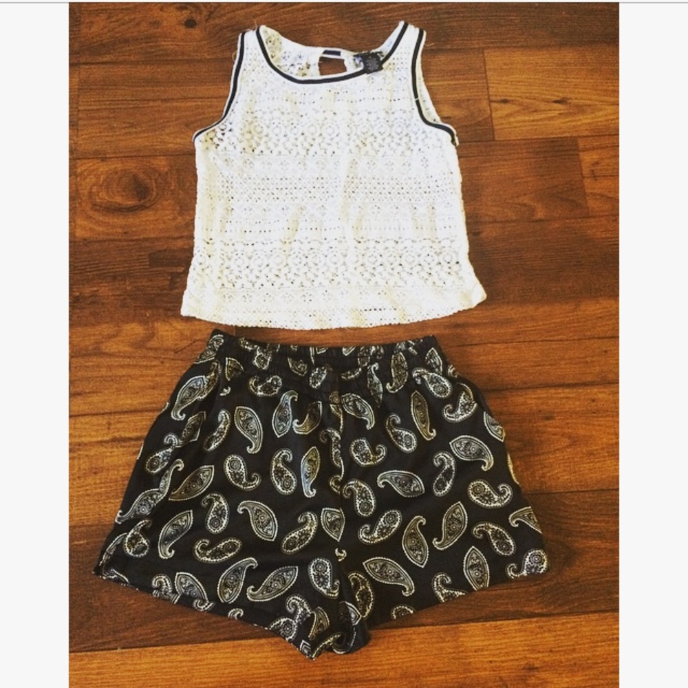 Top and bottom set formal style😇