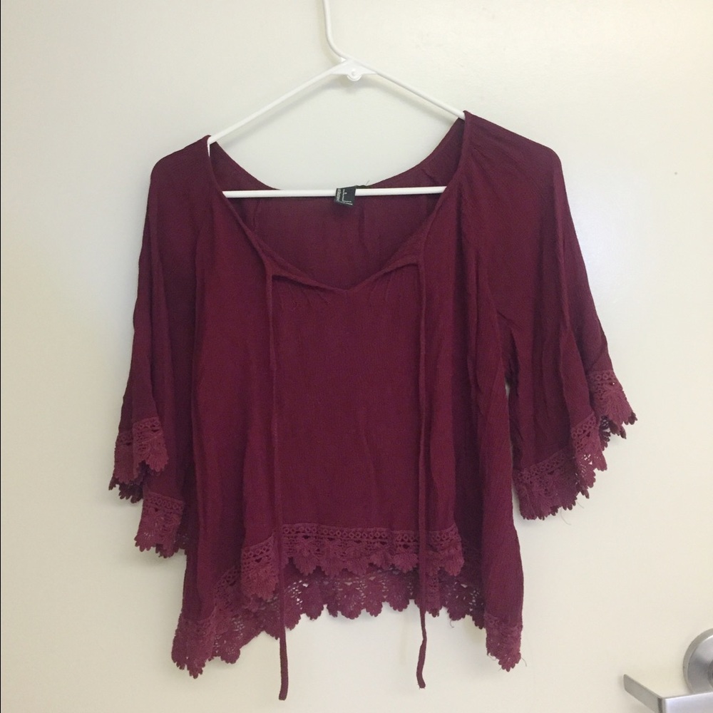 F21 Maroon Top ❤