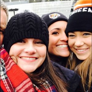 Meet your Posher, Carlile