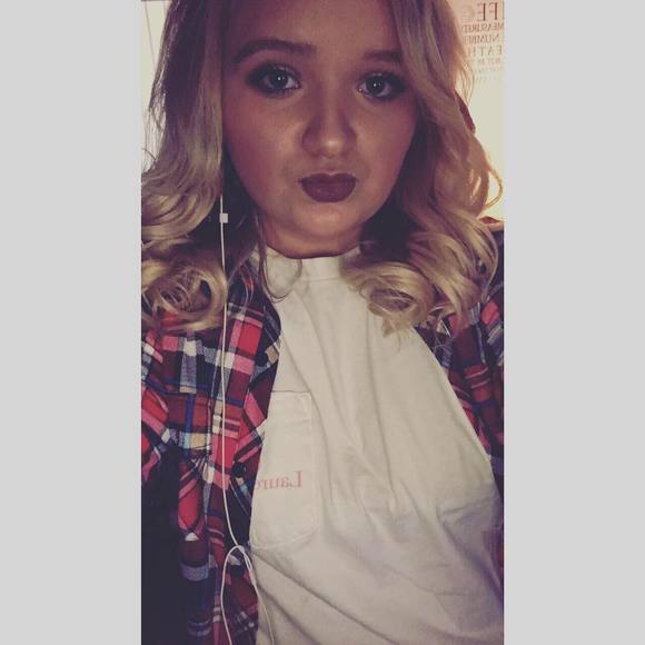 Meet your Posher, Makaylie - Picture 1 of 1