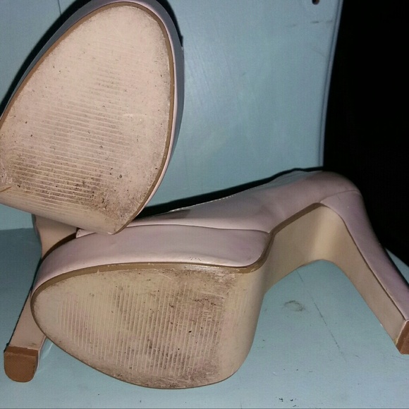 PINK PATENT LEATHER HEELS - Picture 4 of 5