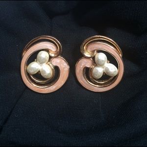 Large coral pearl & gold tone post earrings