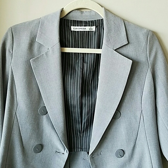 light gray blazer - Picture 2 of 5