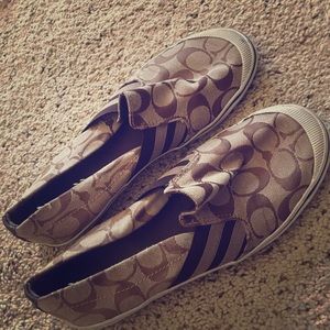 Coach Shoes size 9