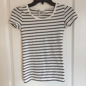 black and white striped h&m basic shirt