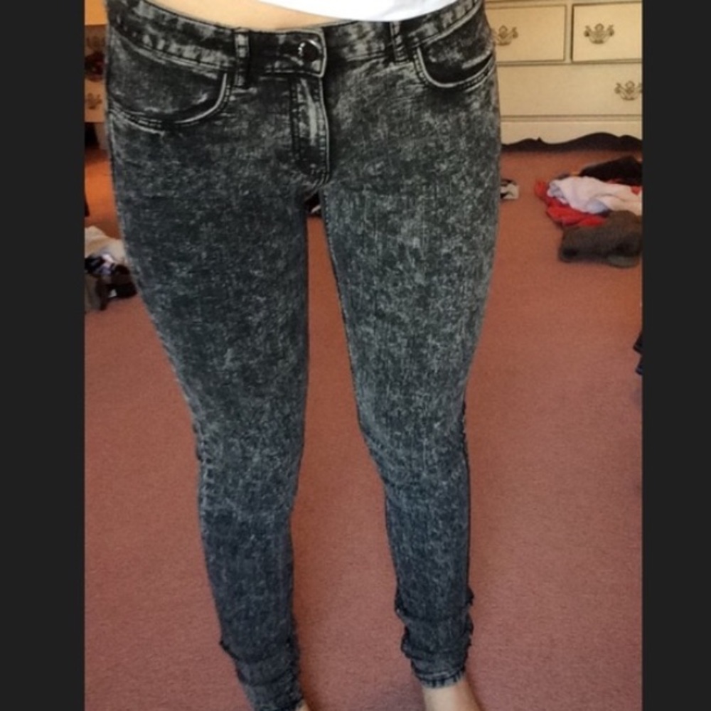High waisted black acid wash jeans