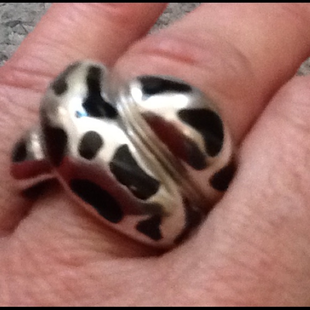 Size 8 Statement Sterling Silver Ring - image 1