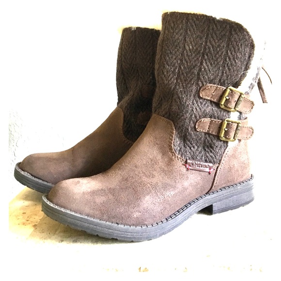 Mad Love Shoes - MAD LOVE BOOTS SZ 8