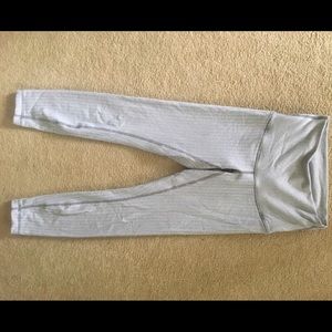 Lululemon wunder under