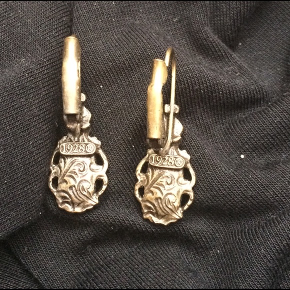 1928 brand lever back earrings w/ red stone - Picture 3 of 3