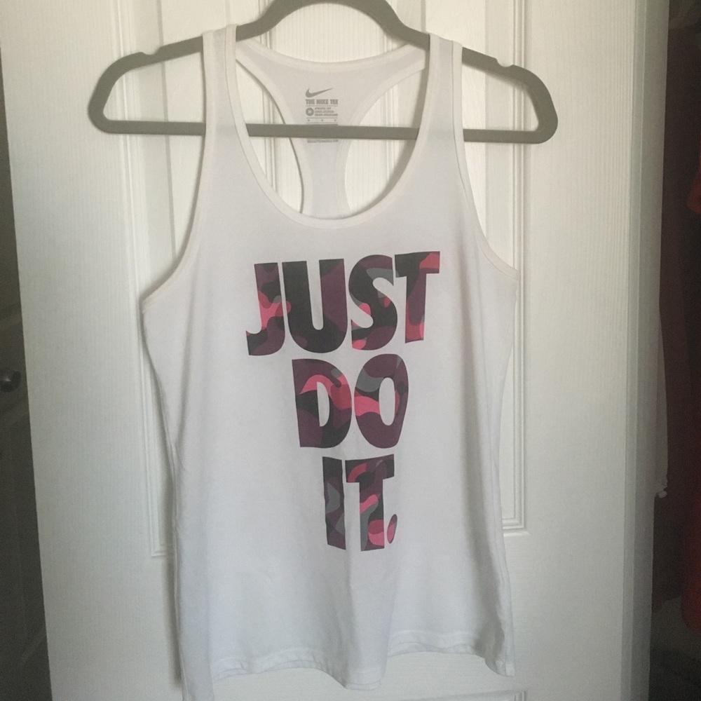 Nike razorback tank