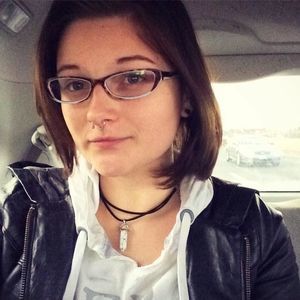 Meet your Posher, Alyssa