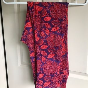 NWT TC LulaRoe Leggings