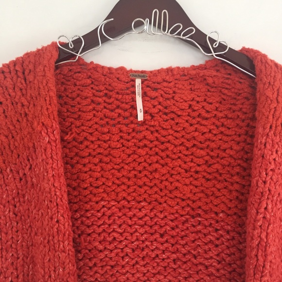 Free People Tassel Away Red Shrug Size S and M - Picture 3 of 8