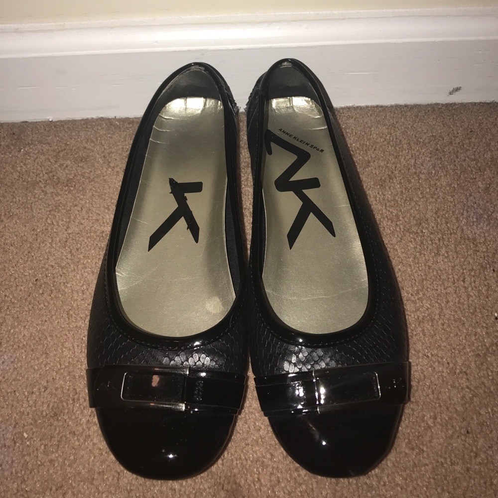 Ann Klein Black Flats