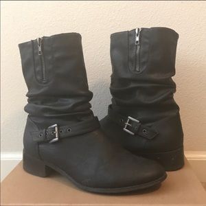 Charles by Charles David Boots