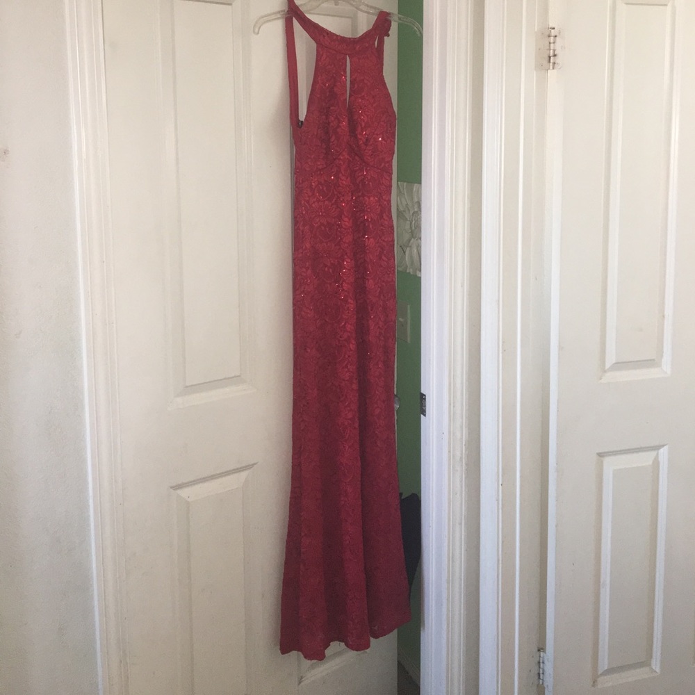 La Scala Red formal dress ❤️