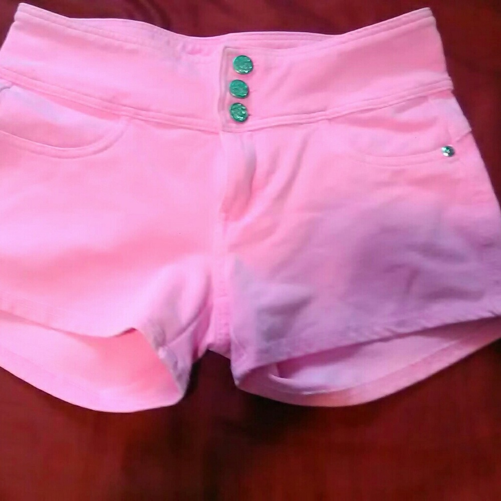 Woman shorts