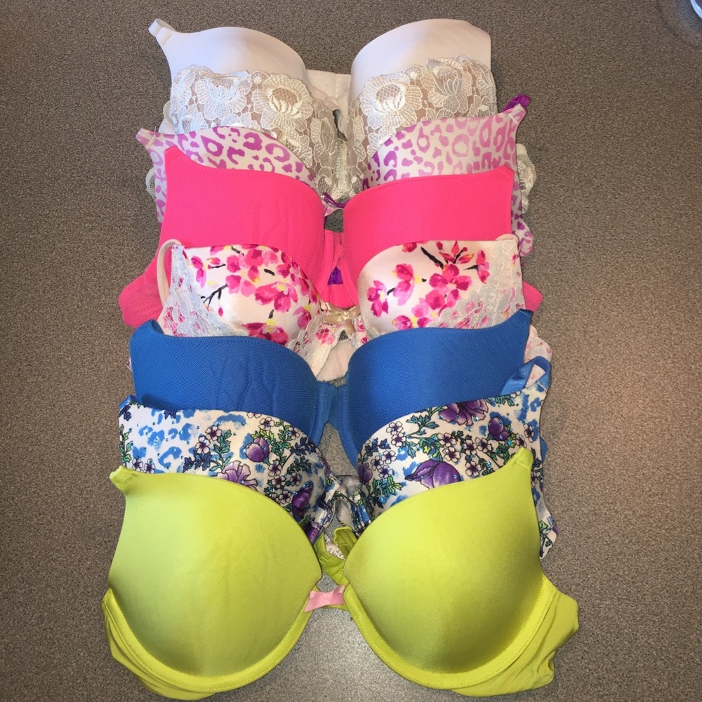Lot of (8) eight Victoria Secret bras.
