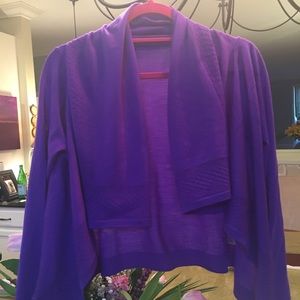 Tahari sweater