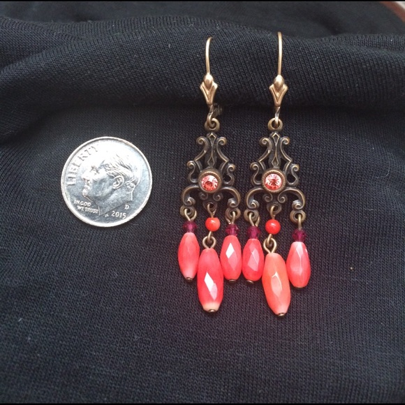 Coral colored 14kt Gold Filled dangle earrings - Picture 4 of 5