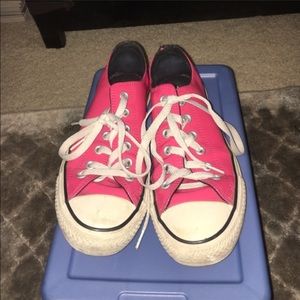 Women's converse size 8