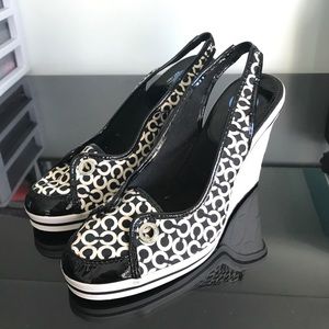 Coach Emilanna Wedges 7.5