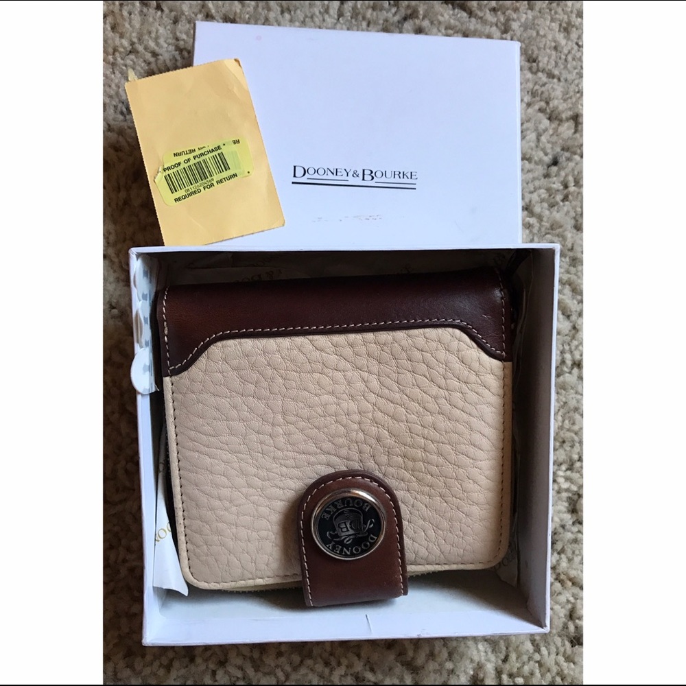 Dooney & Bourke wallet!