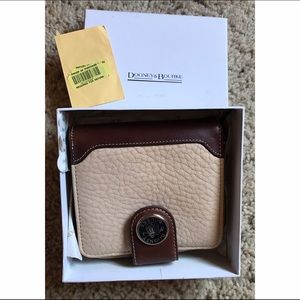 Dooney & Bourke wallet!