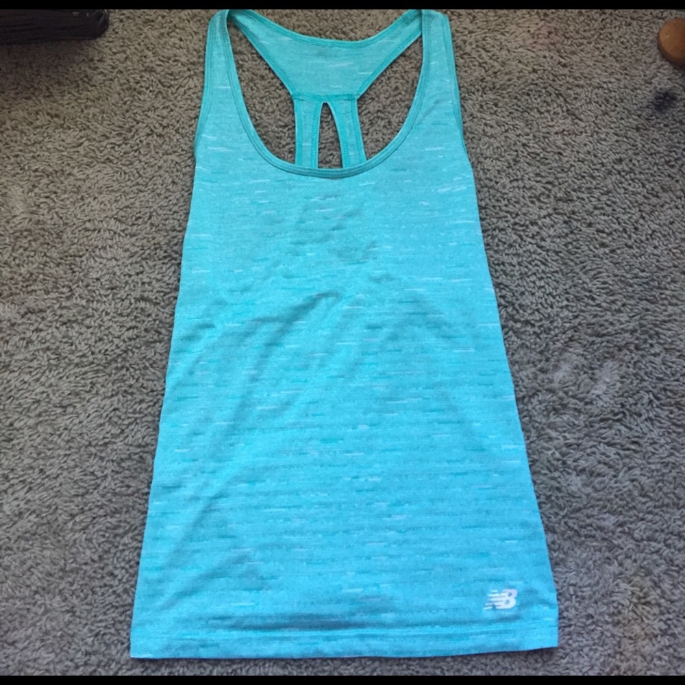 Keyhole back Tank
