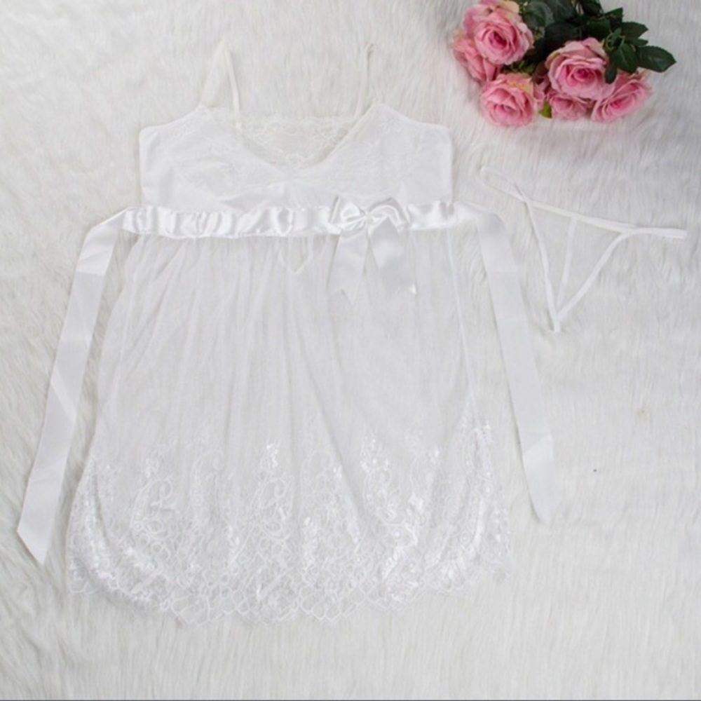 White Lace Lingerie, Nightwear !!FIRM PRICE!! - Picture 3 of 7