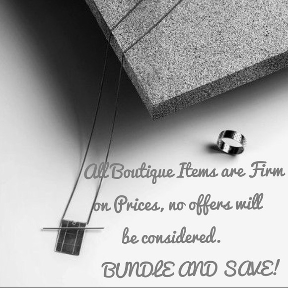 White Lace Lingerie, Nightwear !!FIRM PRICE!! - Picture 5 of 7