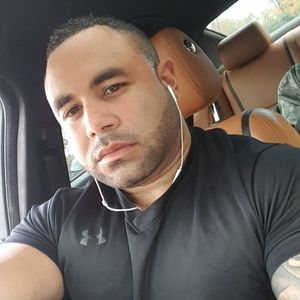 Meet your Posher, Ray